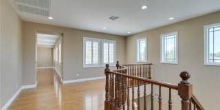 Elegant Anthem Country Club Residence with Spa, Balcony & 3-Car Garage Gallery 51
