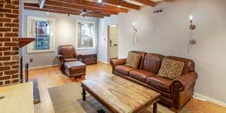 220 E Taylor St Gallery 4