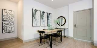 The Edison Gallery 10