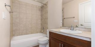 Top Floor 1 Bedroom Condo in Great Location Top Floor 1 Bedroom Condo in Great Location Gallery 13