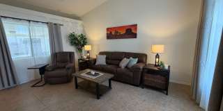 Spacious 3-Bed Home on Large Corner Lot with Boat-Deep Garage & Views Gallery 10