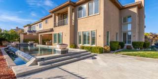 BEAUTIFUL QUEENSRIDGE HIGHLY UPGRADED HOME BY CHRISTOPHER HOMES Gallery 1