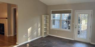 480 Spring Lake Dr. Gallery 10