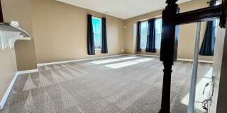 Available 07-08-26! Townhouse w/Garage - Pet Friendly - All Appliances Convey! Gallery 16