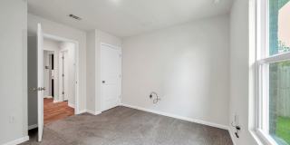 1035 Limpkin St, Crestview Gallery 14