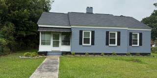 Charming Updated 2br/2ba Home in a Great Location! Gallery 1