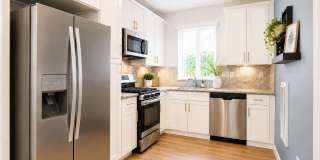 1259 W 36th Place - Co-Living Gallery 1