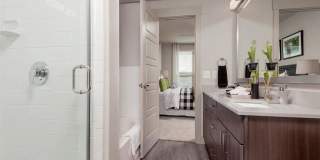 Kelley at Samuels Avenue Gallery 25