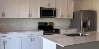 17245 Cantu Ct Gallery 4