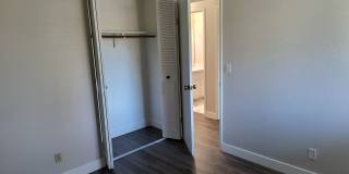 Newley Updated 4 bedroom, 2.5 bathroom Townhome in Citrus Heights!!! Newley Updated 4 bedroom, 2.5 bathroom Townhome in Citrus Heights!!! Gallery 23