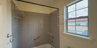 Welcome to This Charming 3BR/2BA Ocean Beach Coastal Home Gallery 17