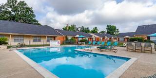 Willow Oaks Apartments Gallery 1