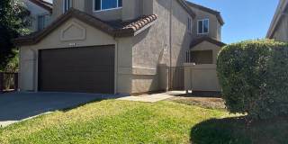 2 Primary Bedrooms - Close to Travis Air Base - with No Rear Neighbors! Gallery 3