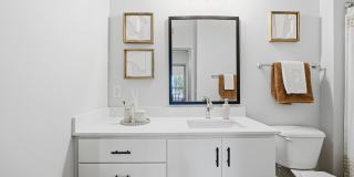 Keeneland Place Gallery 20