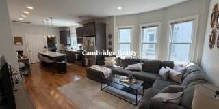 440 Windsor St. Gallery 1