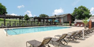 Williamsburg Gallery 4