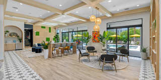 ID Oakland Park Gallery 13