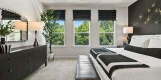 323 Sammon Way Gallery 27