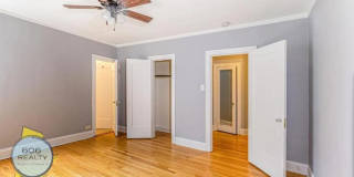 1463 West Edgewater, Gallery 1