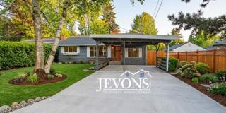 To schedule a showing, click the Contact Us button in the listing on our website. To schedule a showing, click the Contact Us button in the listing on our website. Gallery 1
