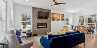 1510 Maple Lane Gallery 2