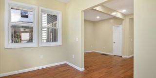 118 Lehigh Ave, Apt 1 Gallery 7