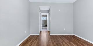 2119 Shadow View Circle Gallery 19