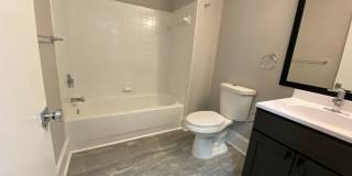 306 W Franklin Gallery 57