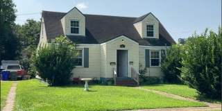 5209 Poston Ln Apt B Gallery 1