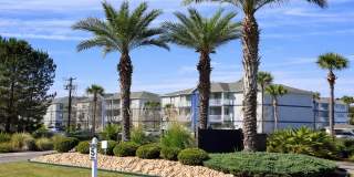 Grand Biscayne Apartments Gallery 1