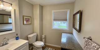 111 Fort Hale Road Gallery 10