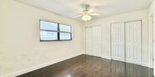 2445 East Burr Oak Court Gallery 27