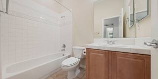 GUARD GATED ANTHEM COUNTRY CLUB SINGLE STORY HOME Gallery 24