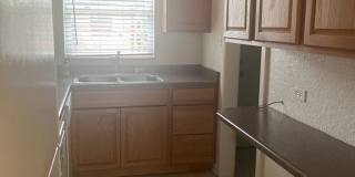 2bedroom Duplex with PRIVATE YARD 2bedroom Duplex with PRIVATE YARD Gallery 1