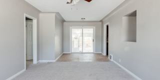 $0 DEPOSIT OPTION. 3BED/1BATH WITH ONE CAR GARAGE NEAR ANSCHUTZ MEDICAL CAMPUS Gallery 3