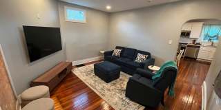 Fully Furnished Mid-Term Rental | All Utilities Included | Flexible 30-Day to 6-Month Stays Gallery 3