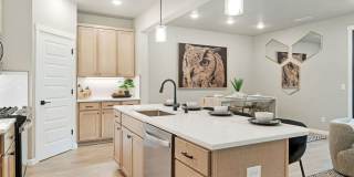 Luxury Townhome for Lease at the Courtyards at Hidden Crest - 7017 NE 132nd Way Gallery 13