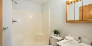 2658 STADIUM VIEW Drive Gallery 9