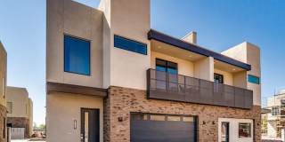 Beautiful 3 Bedroom Tempe Townhome! Gallery 1