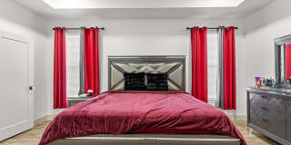 12370 W University Blvd Gallery 18