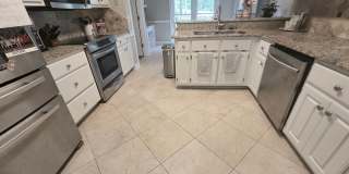 Maple Ridge Golf Community 4 Bedrooms 3 Bath Gallery 9