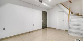 753 Lexington Avenue Gallery 1