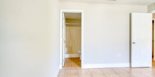 The Piquette Apartments Gallery 9