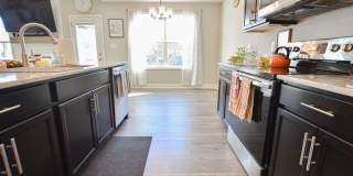 Pet Friendly Three Bedroom! Gallery 10