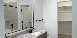 16601 East Braker Ln. Gallery 7