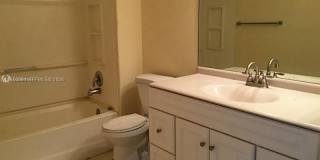 8106 SW 21st Ct Gallery 4