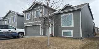 Beautiful Split-Level in BENNINGTON Gallery 1