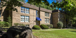 Top of the Hill Apartments Gallery 24