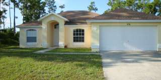 3/2/2 - CBS Home in Great Neighborhood near Bayshore & Crosstown 3/2/2 - CBS Home in Great Neighborhood near Bayshore & Crosstown Gallery 1