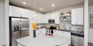 Linq at North Springs Gallery 1